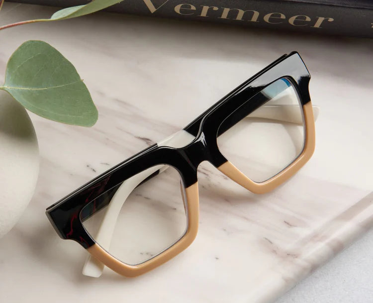 Peepers Take a Bow Reading Glasses