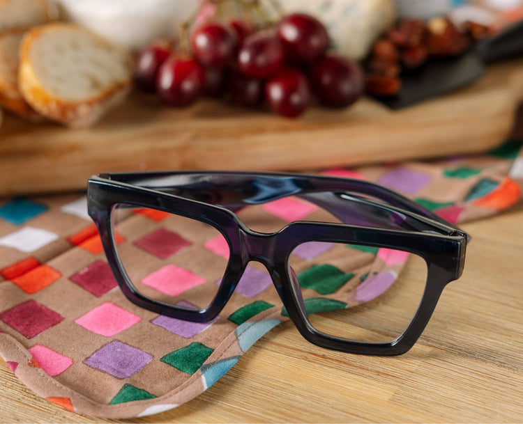 Peepers Take a Bow Reading Glasses