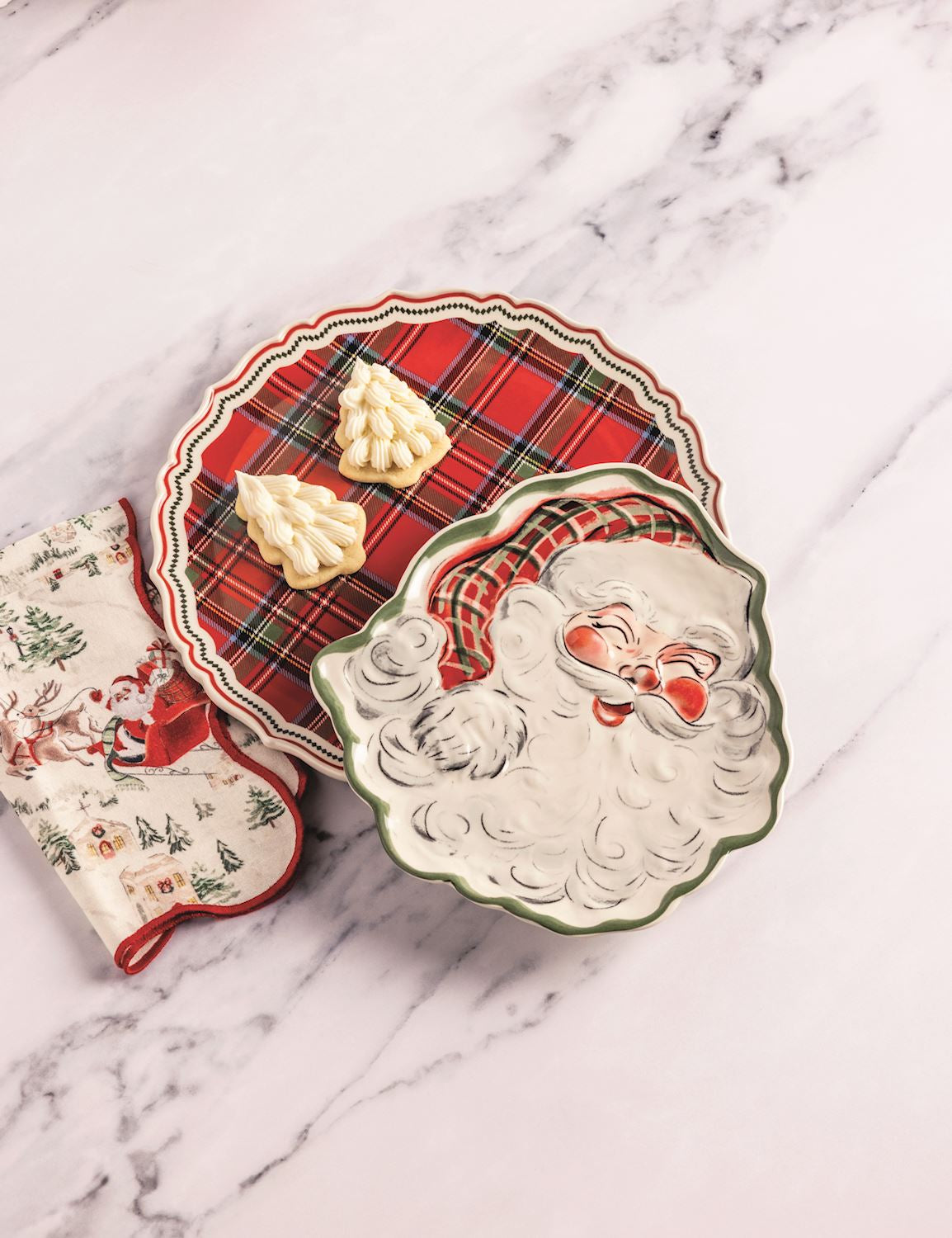 Santa & Tartan Nesting Platter Set