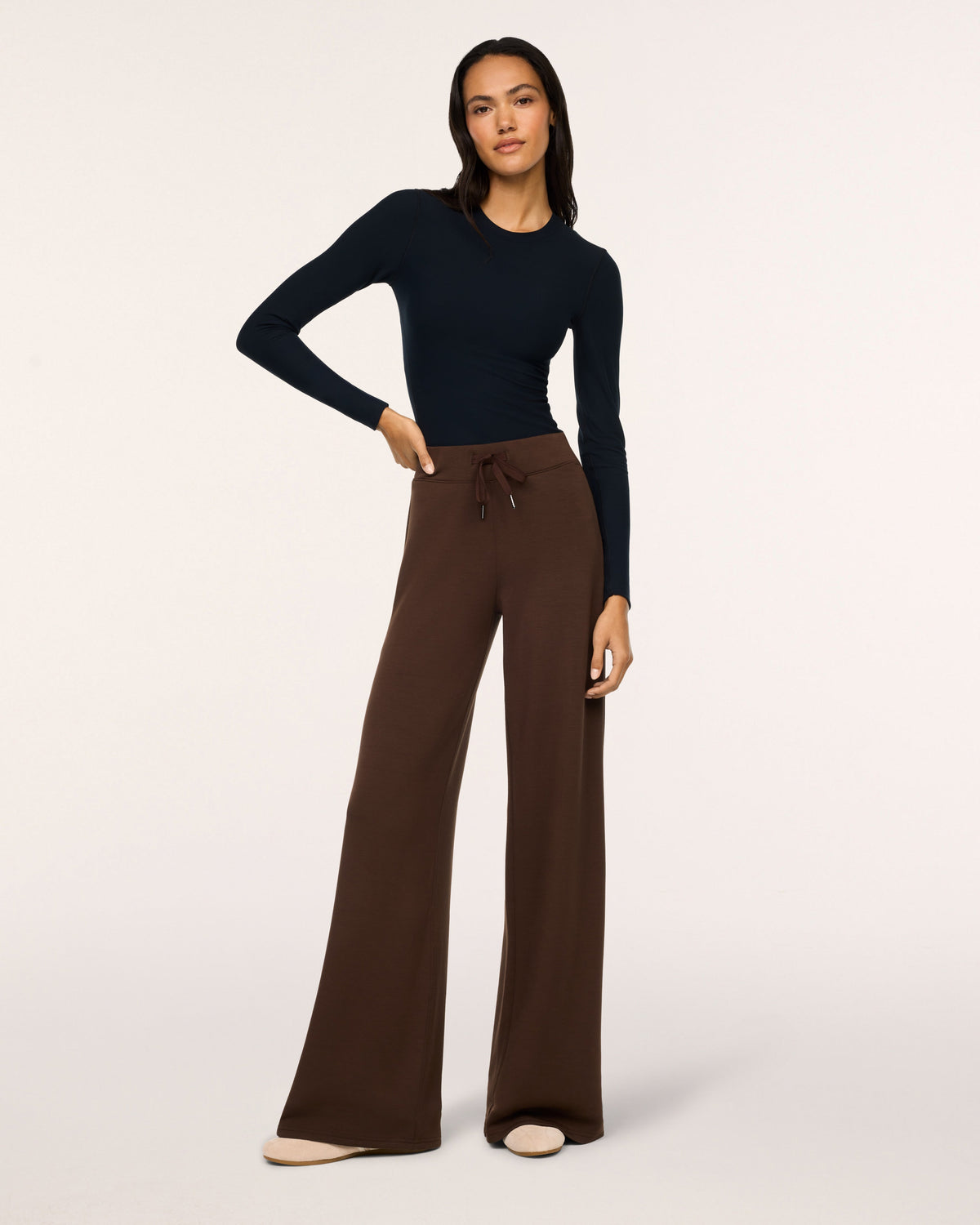 SPANX AirEssentials Wide Leg Pant - Umber Root