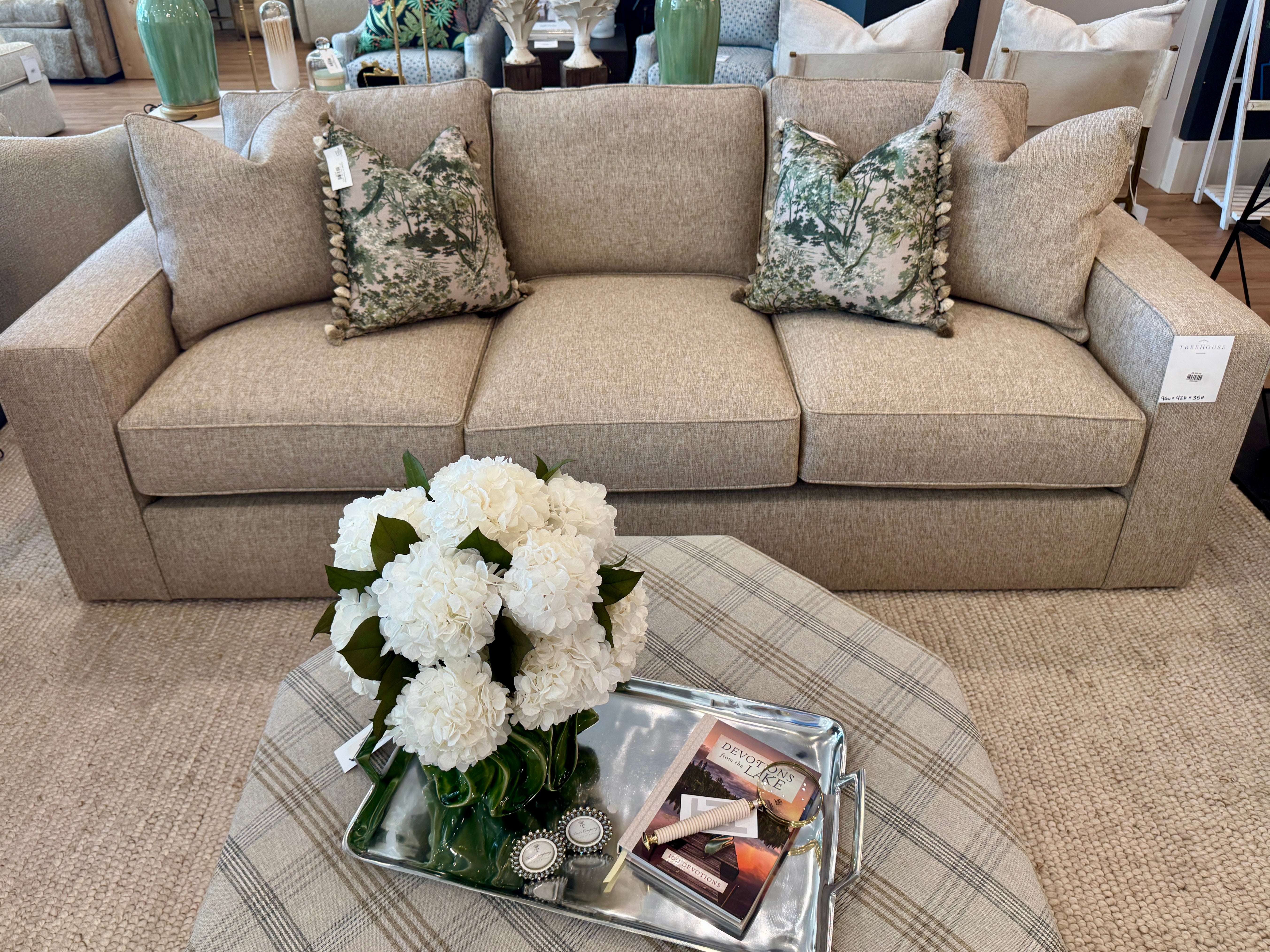Mable Sofa