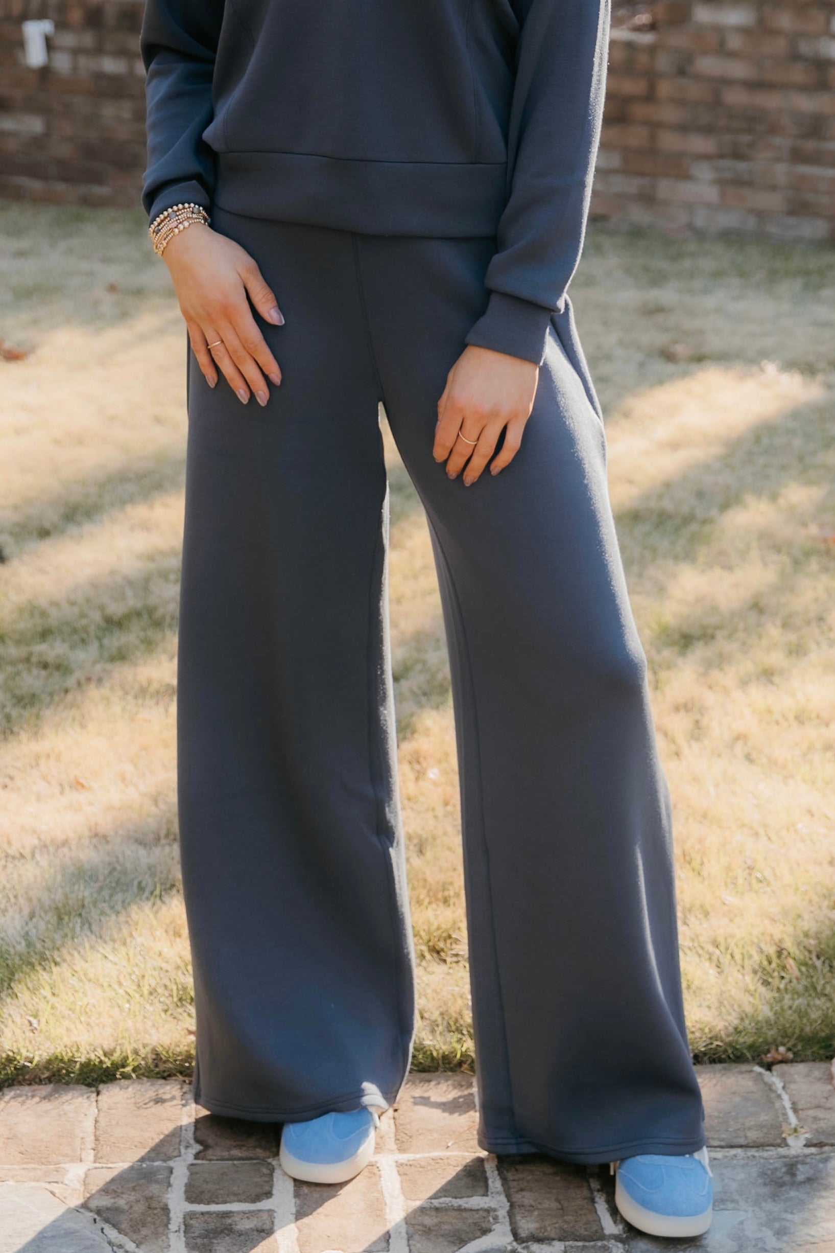 SPANX AirEssentials Wide Leg Pant