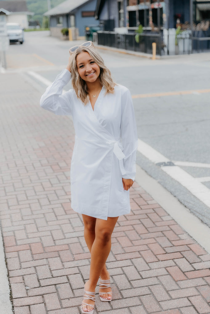 SPANX The Best Poplin Wrap Dress – Treehouse On Main
