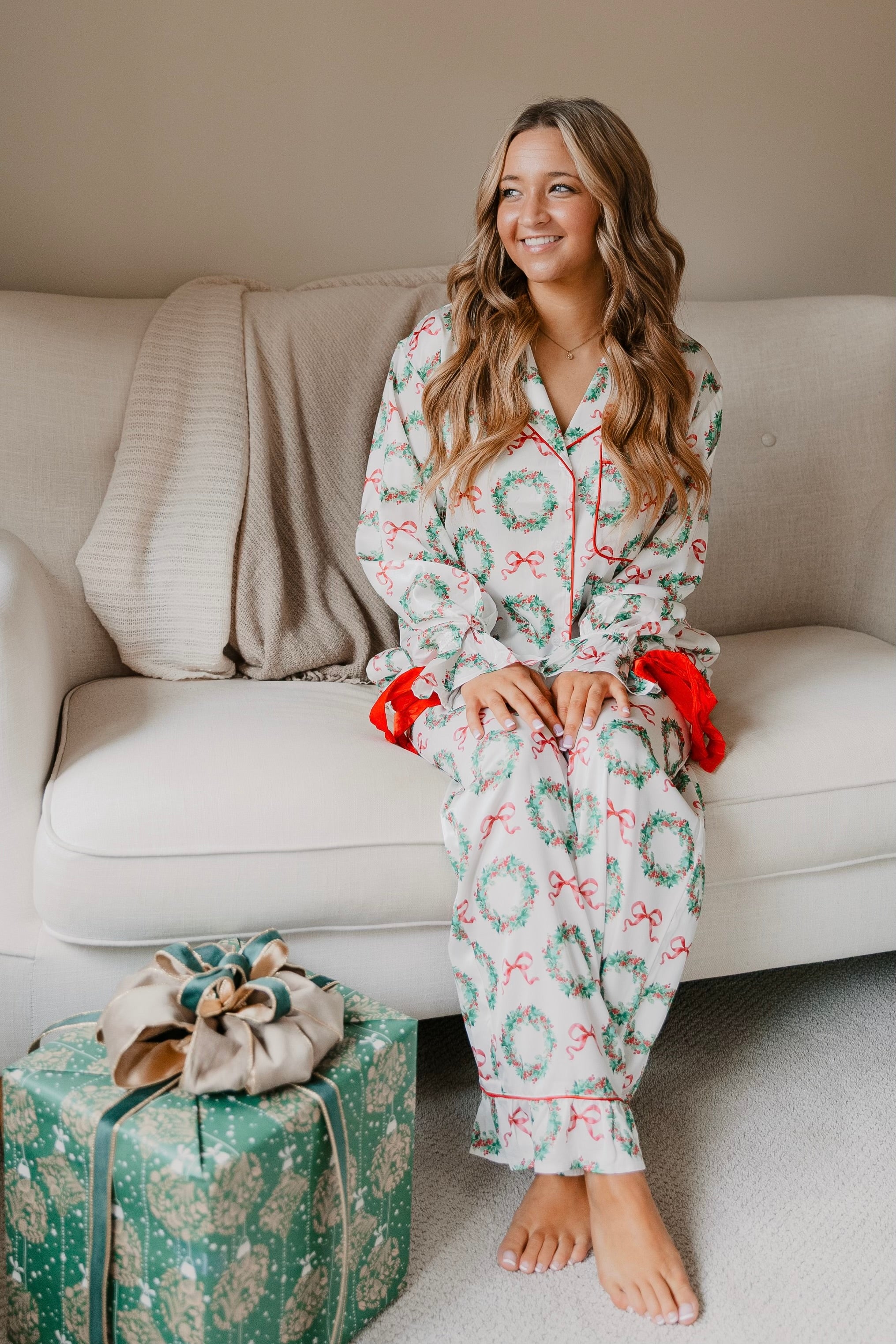 Christmas Wreaths Satin Pajama Set w/ Ribbon Detail