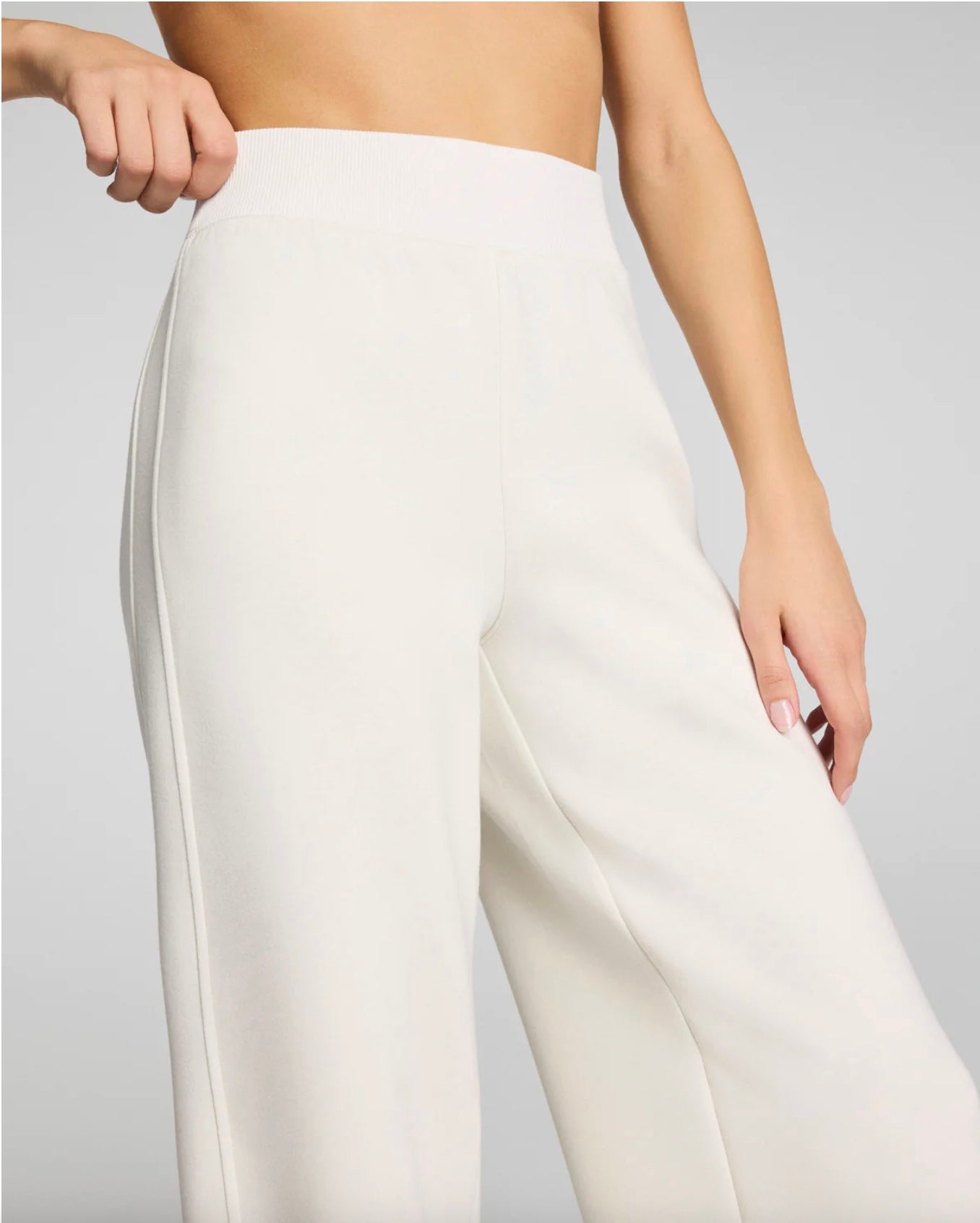 SPANX AirEssentials Luxe Barrel Ankle Pant