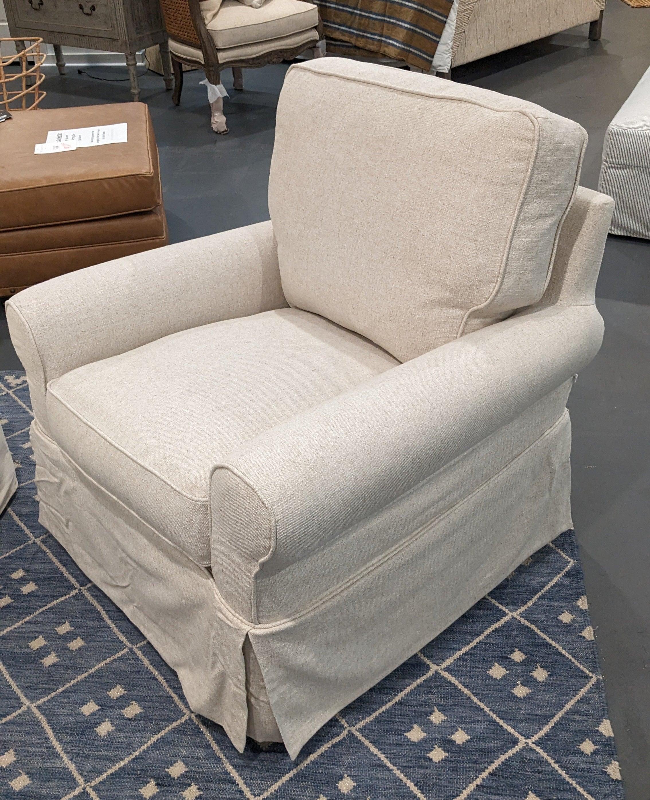 Sara Swivel Glider