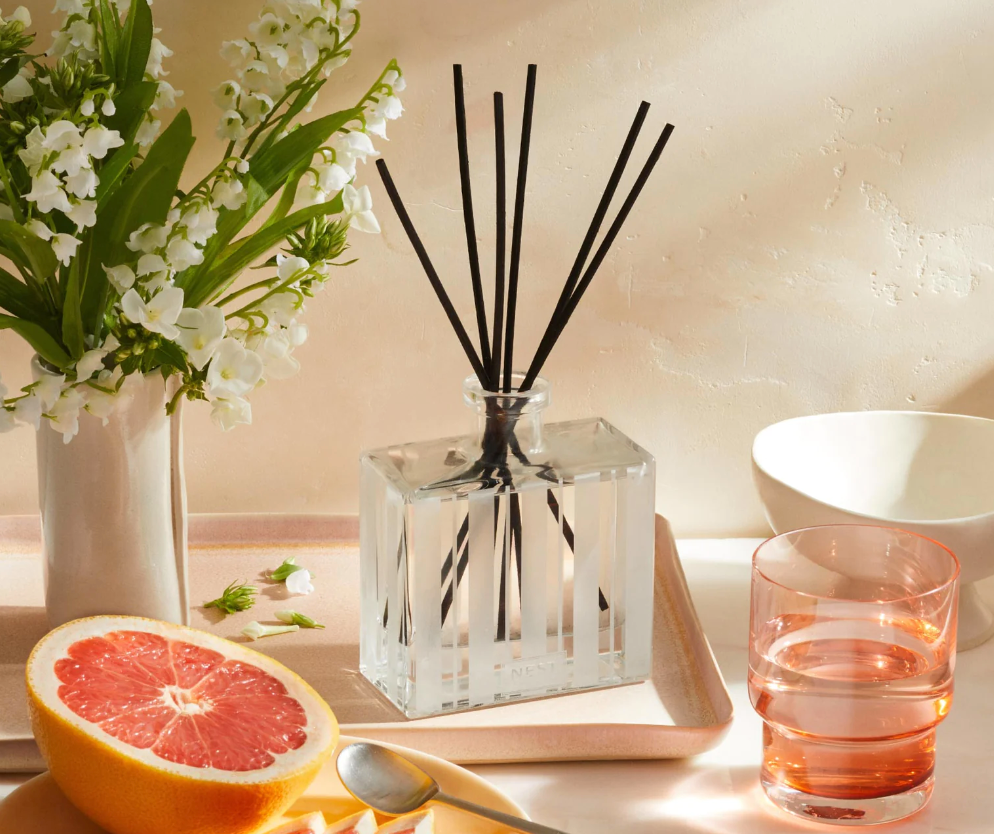 NEST Grapefruit Reed Diffuser - Final Sale 50% off in cart