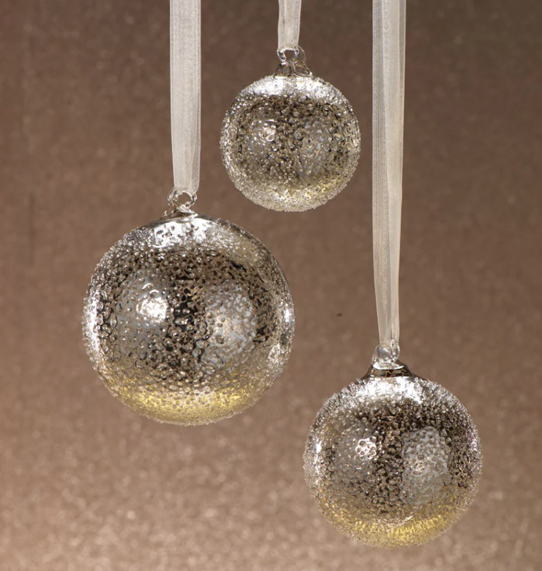 Antique Silver Round Ornament