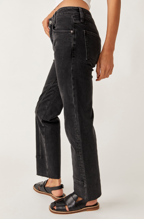 Free People Risk Taker Mid Rise Jeans - Main Squeeze - Final Sale