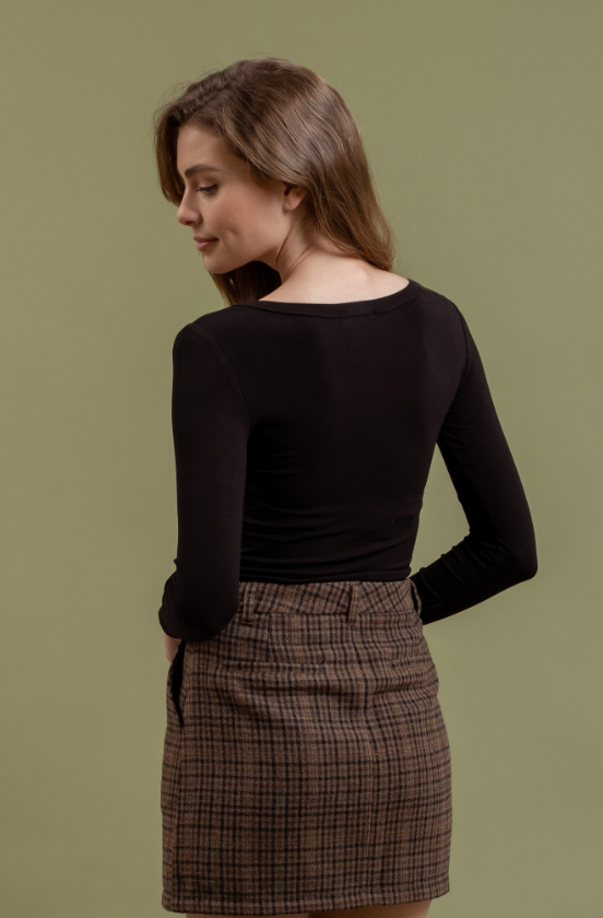 Everleigh Scoop Neck Long Sleeve Top