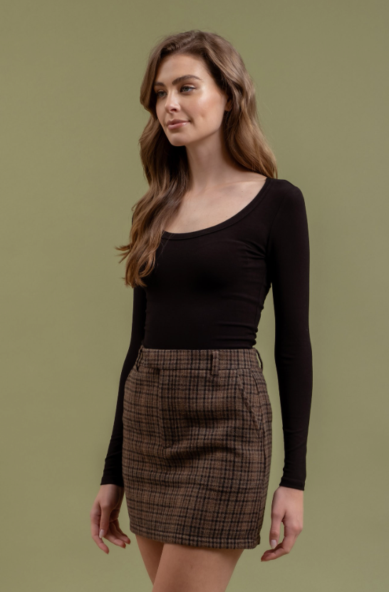Everleigh Scoop Neck Long Sleeve Top