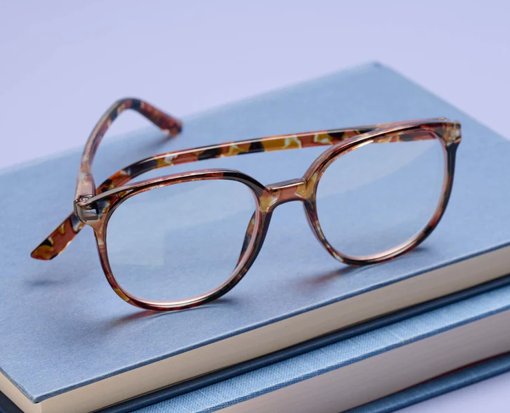 Peepers Manifest Reading Glasses