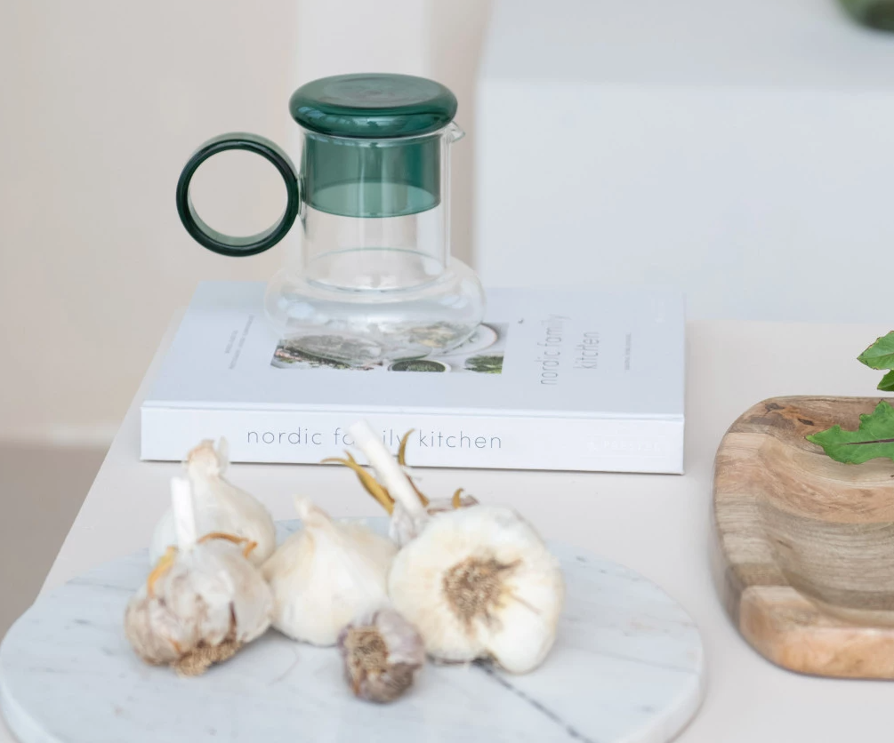 Glass Pitcher w/ Green Drinking Glass