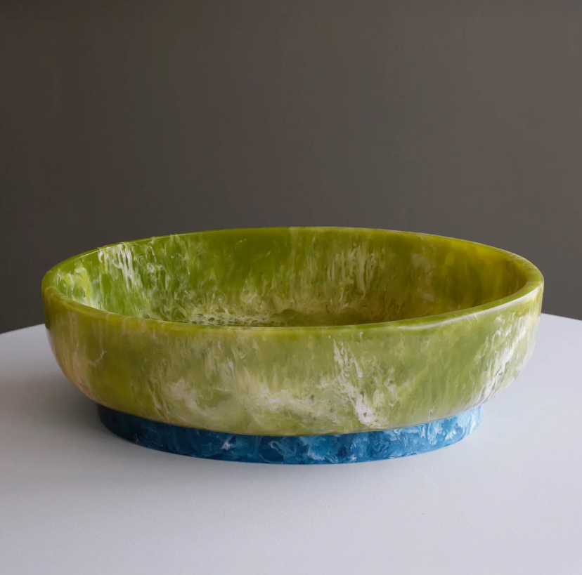RESIN Rio Large Oval Bowl w/ Base