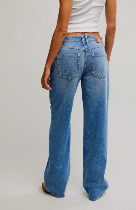 Free People Tennessee Low-Rise Boyfriend Jeans