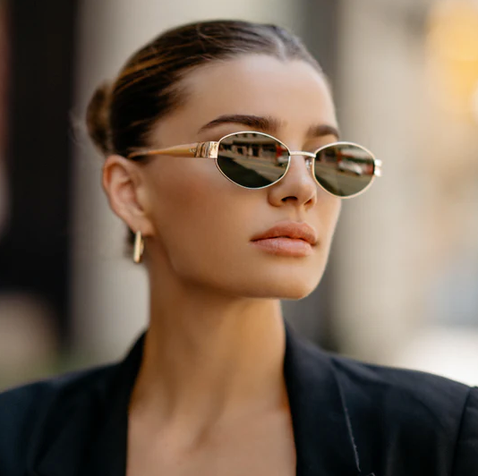 WMP Eyewear Verona Oval Sunglasses