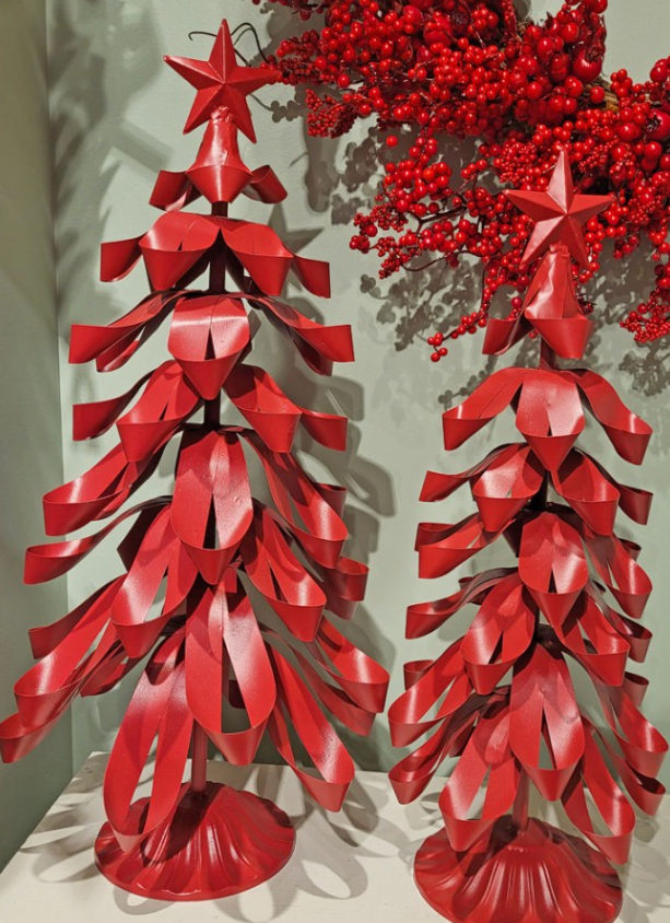 Metal Bow Tree