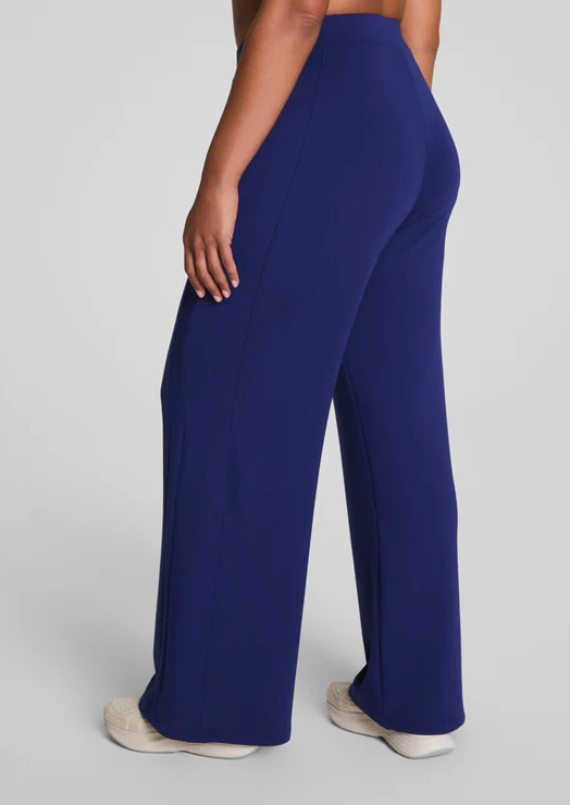 SPANX AirEssentials Wide Leg Track Pant