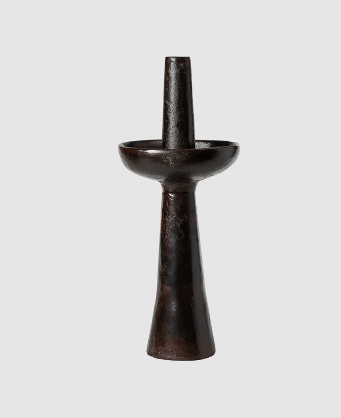 Jan Barboglio Vela Falda & Vela Cuello Candlesticks