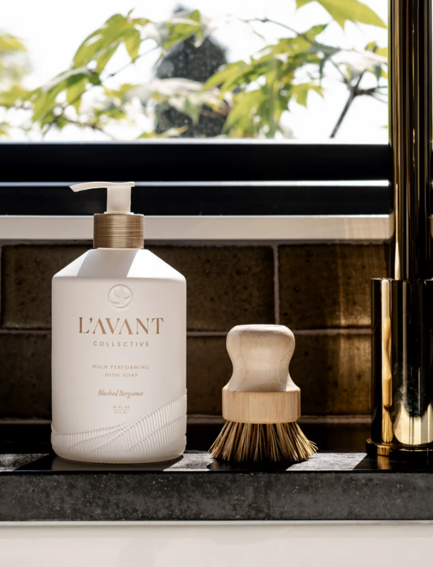 L’AVANT Blushed Bergamot Dish Soap