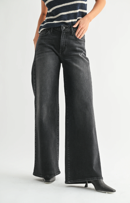 Just Black Denim The Ultra Wide Jean - Washed Black