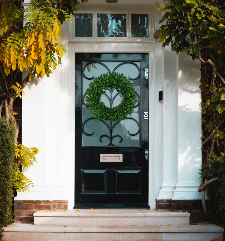 21" Naturally Preserved Boxwood Wreath