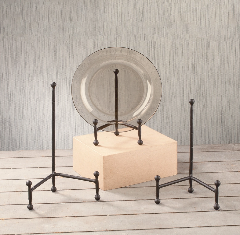 Modern Black Tripod Easel