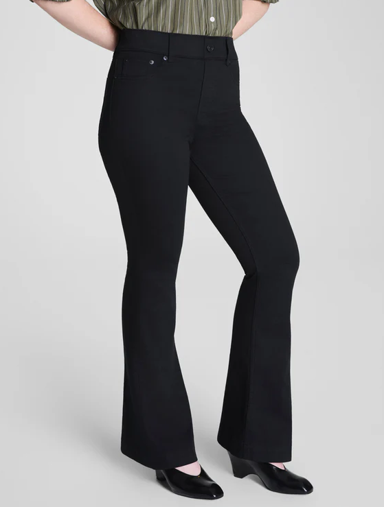 SPANXshape Everywear Flare Jean 2.0