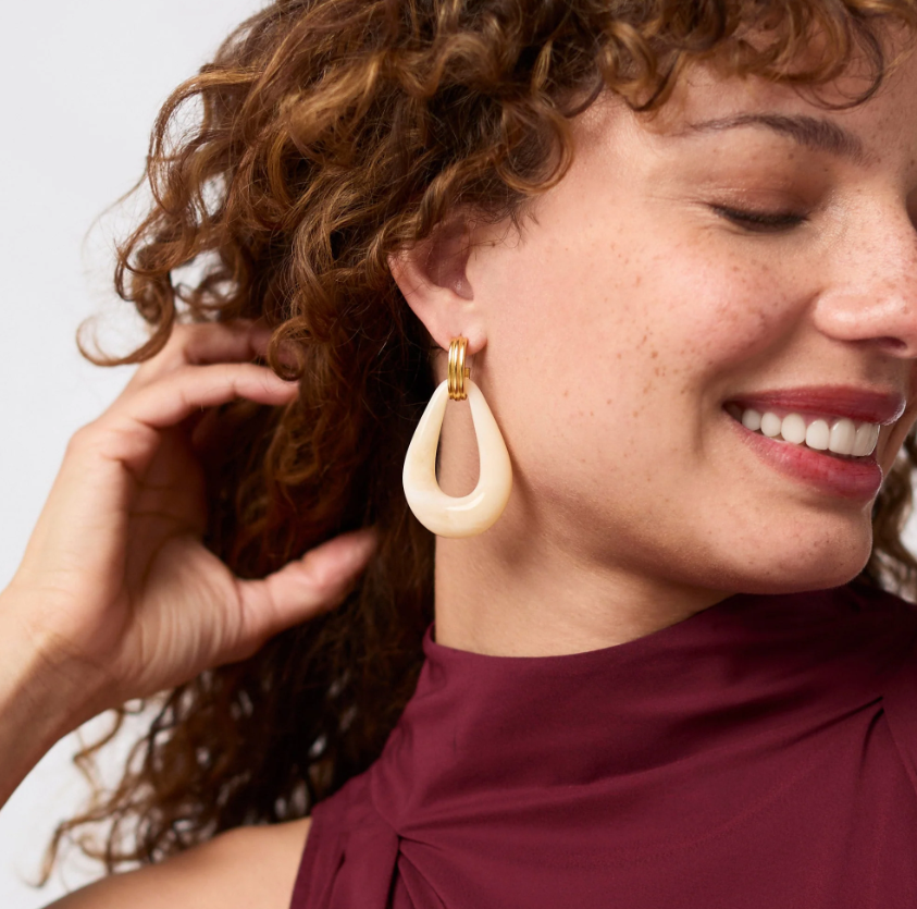 Julie Vos Trunk Show - Carnaby Doorknocker Earring