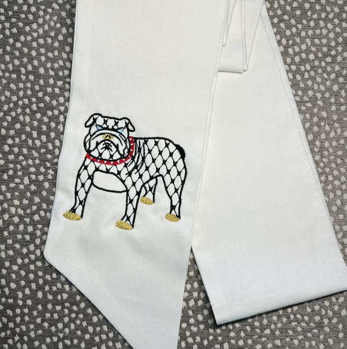 Bulldog Embroidered Wreath Sash