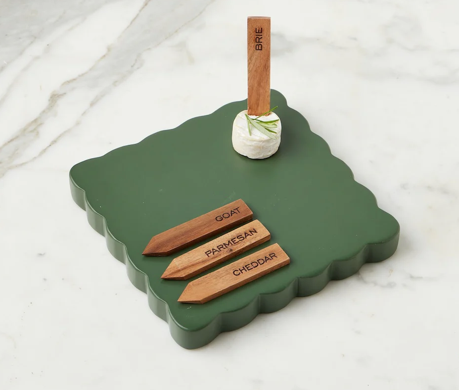 Square Scalloped Cheese Board & Markers Set