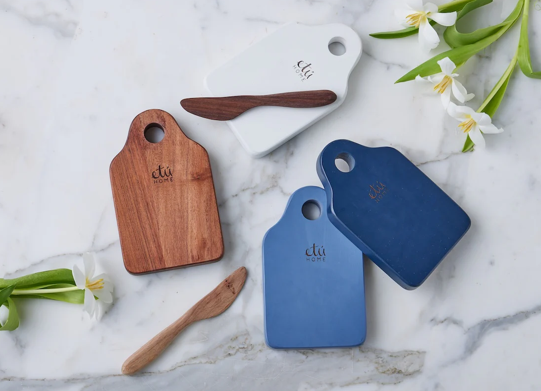 Dutch Cheese Board & Spreader Set