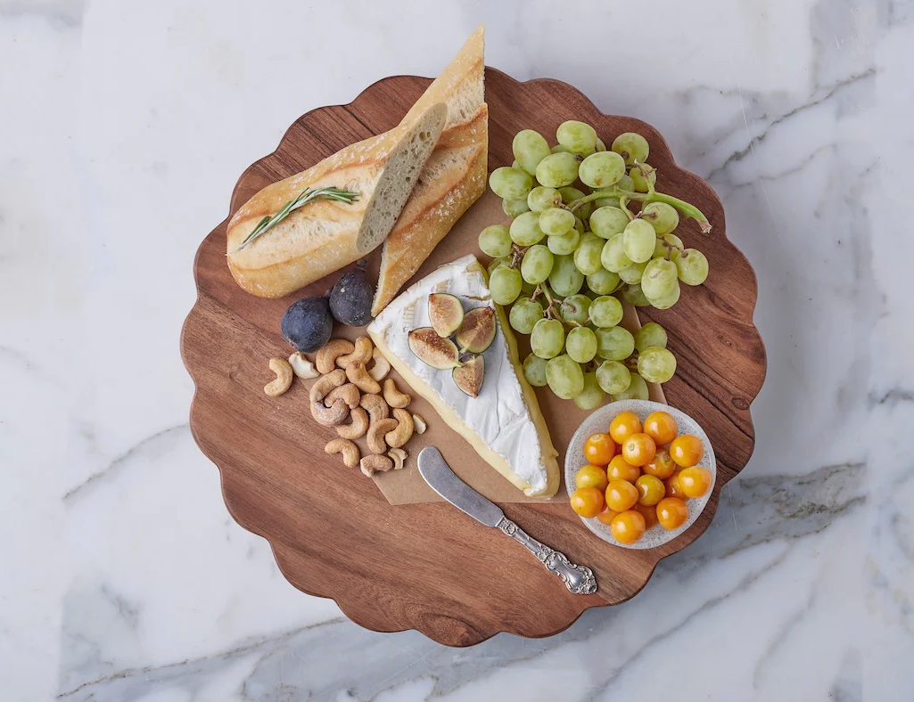 Scalloped Trivet Riser