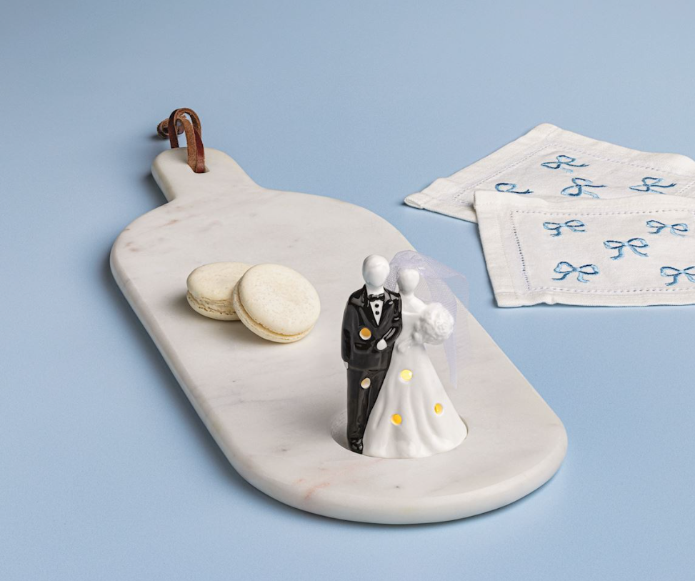 Bride & Groom Light Up Sitter