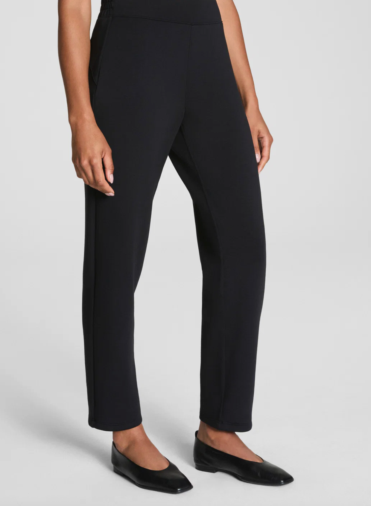 Spanx AirEssentials Slim Straight Pants