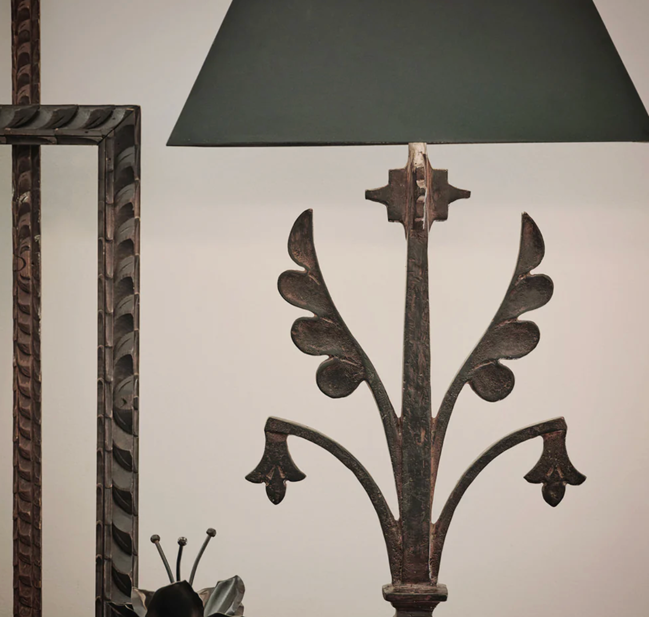 Floracion D'Mesa Lamp
