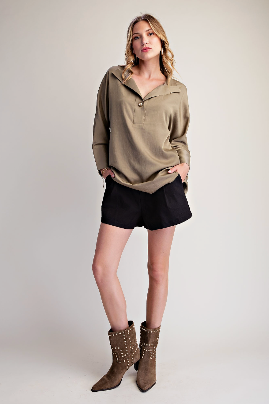 Kensington Collar Neck Placket Dolman Blouse