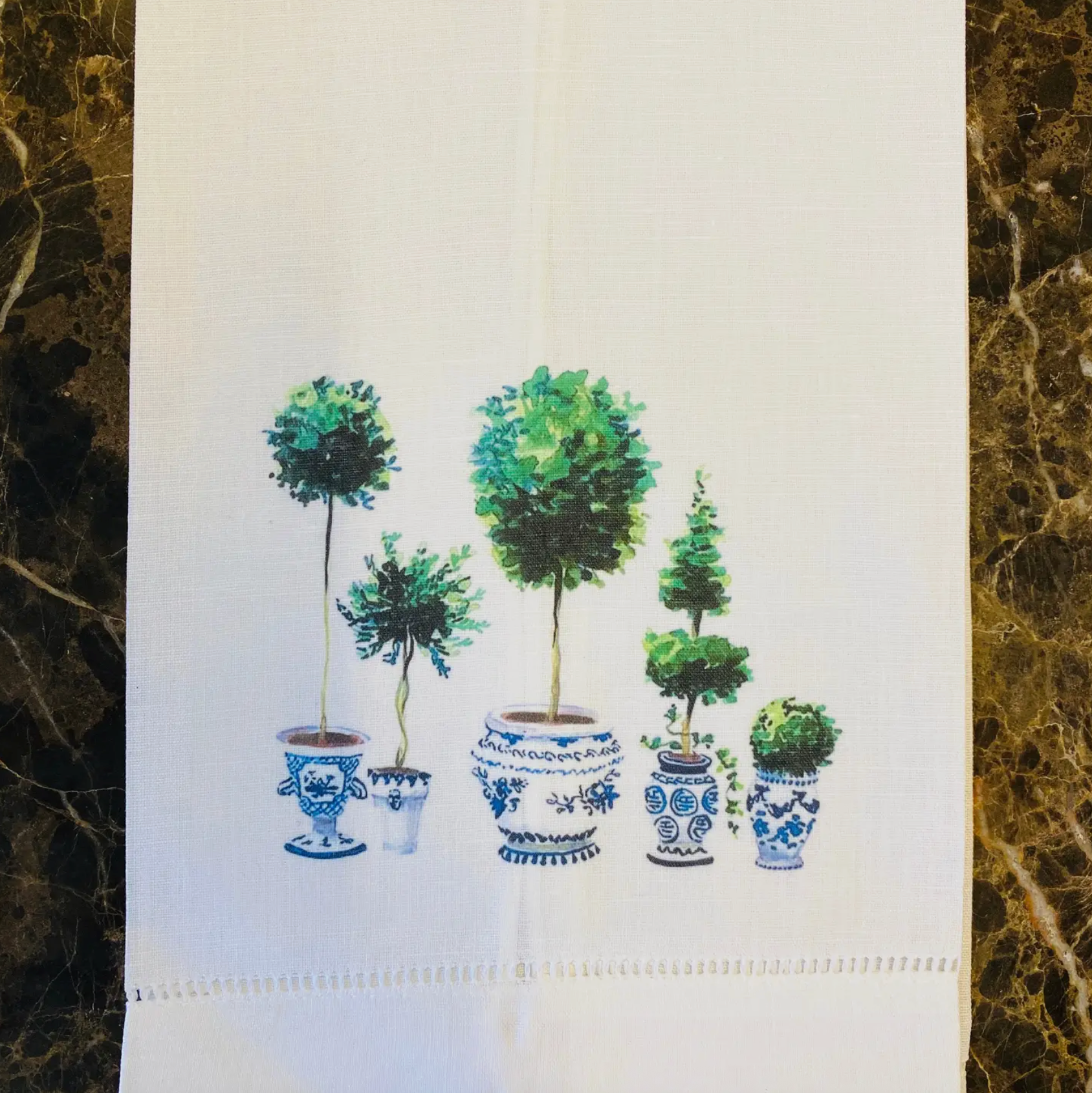 Topiaries Linen Guest Towel