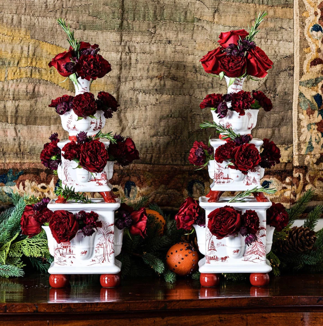 Country Estate Winter Frolic Tulipiere Tower