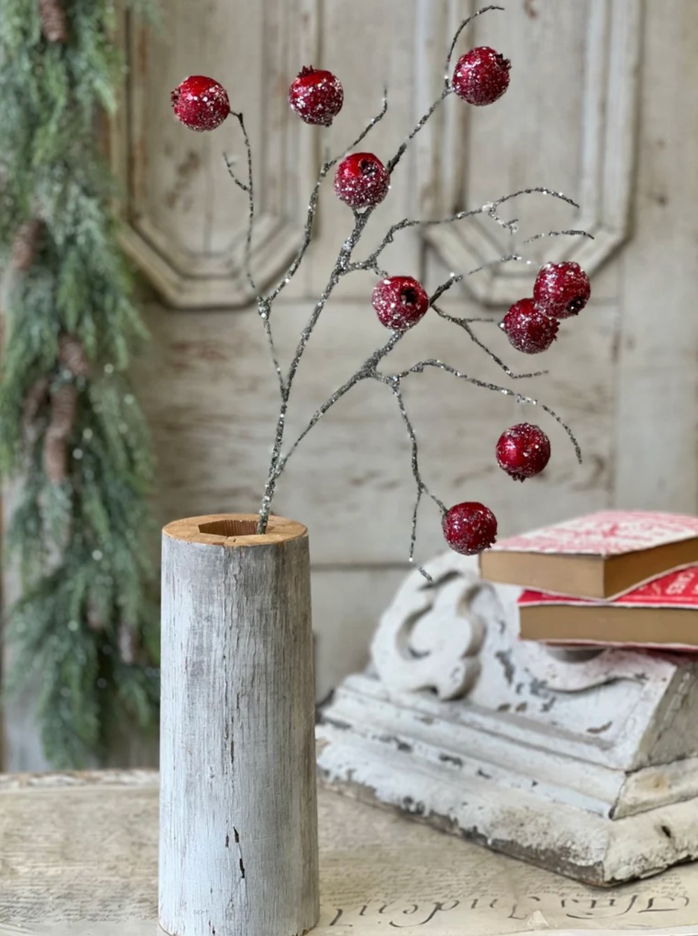 Sparkling Bauble Berry Spray