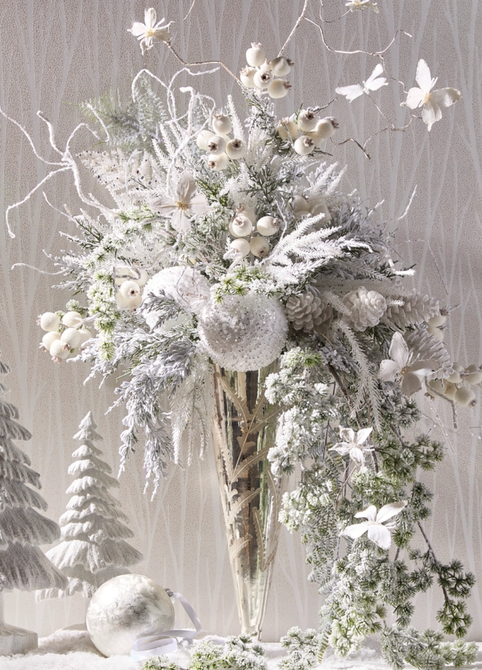 21" Iced White Berry Pod Spray