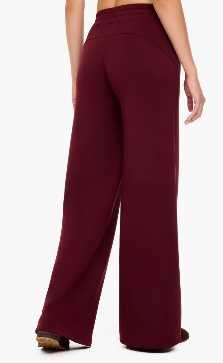 SPANX AirEssentials Pleated Trouser - Vino