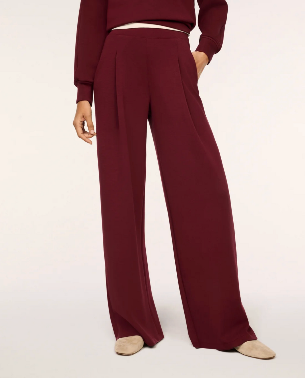 SPANX AirEssentials Pleated Trouser - Vino