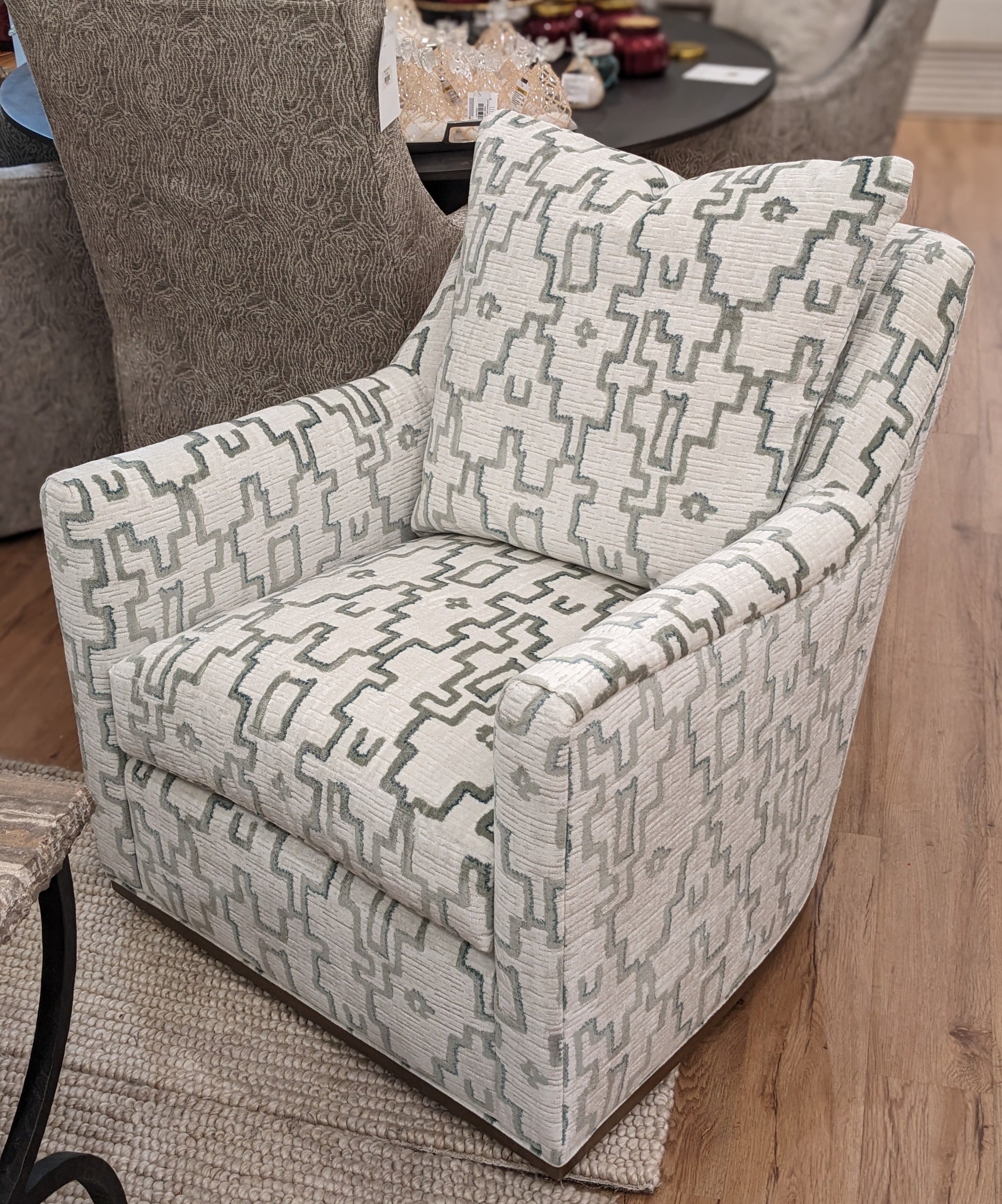 Jamestown Swivel Chair