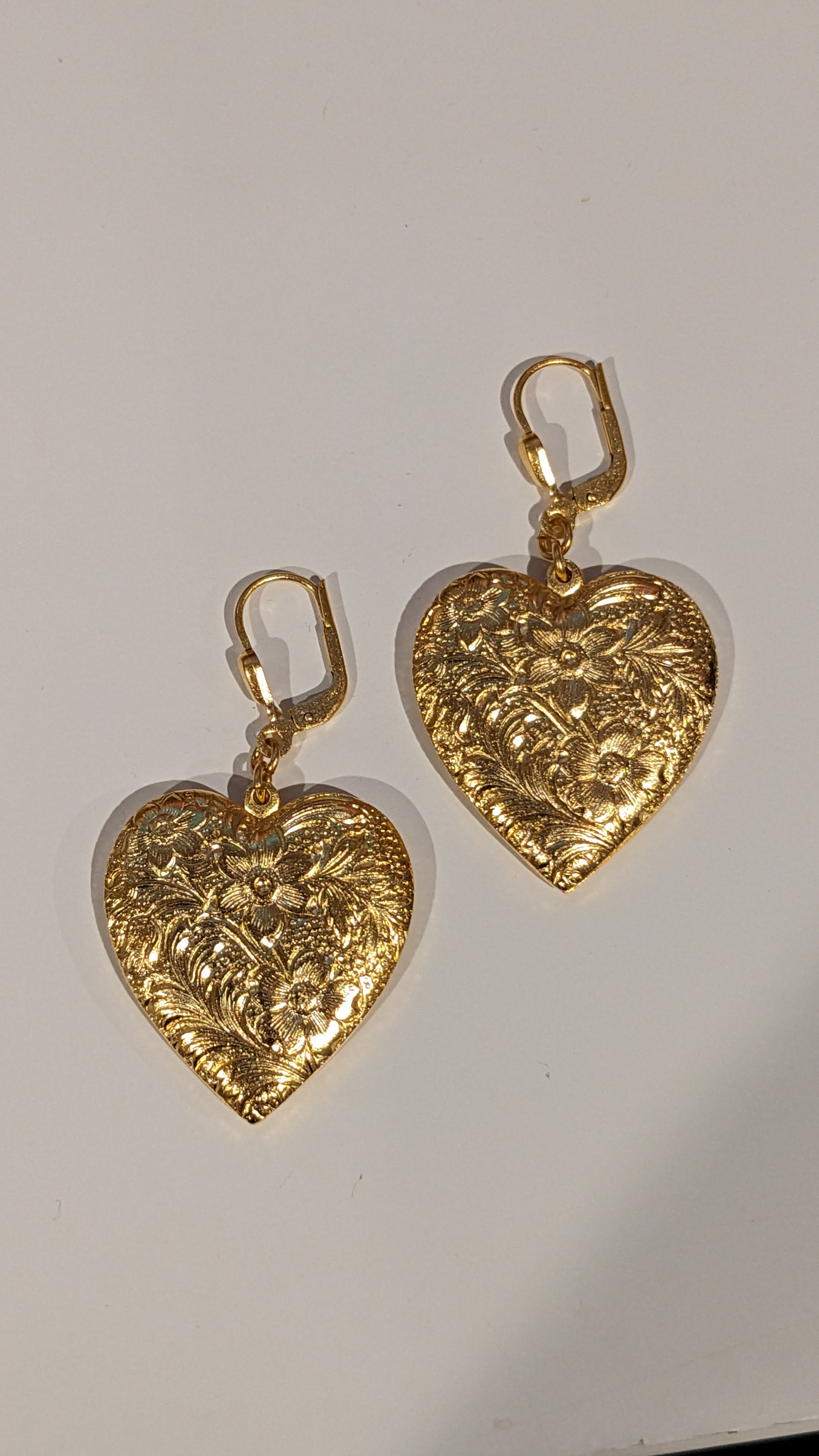 Etched Brocade Heart Earrings