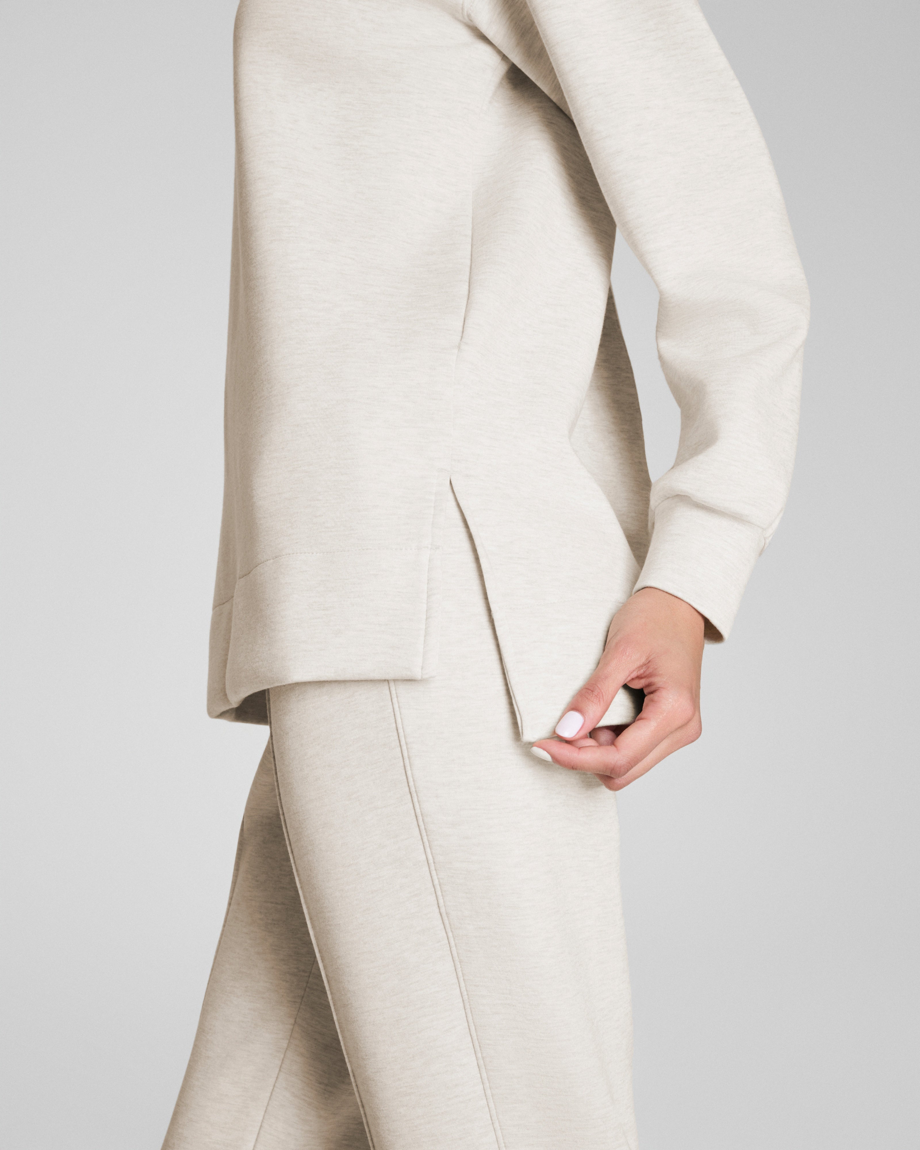 SPANX AirEssentials Brushed Crew