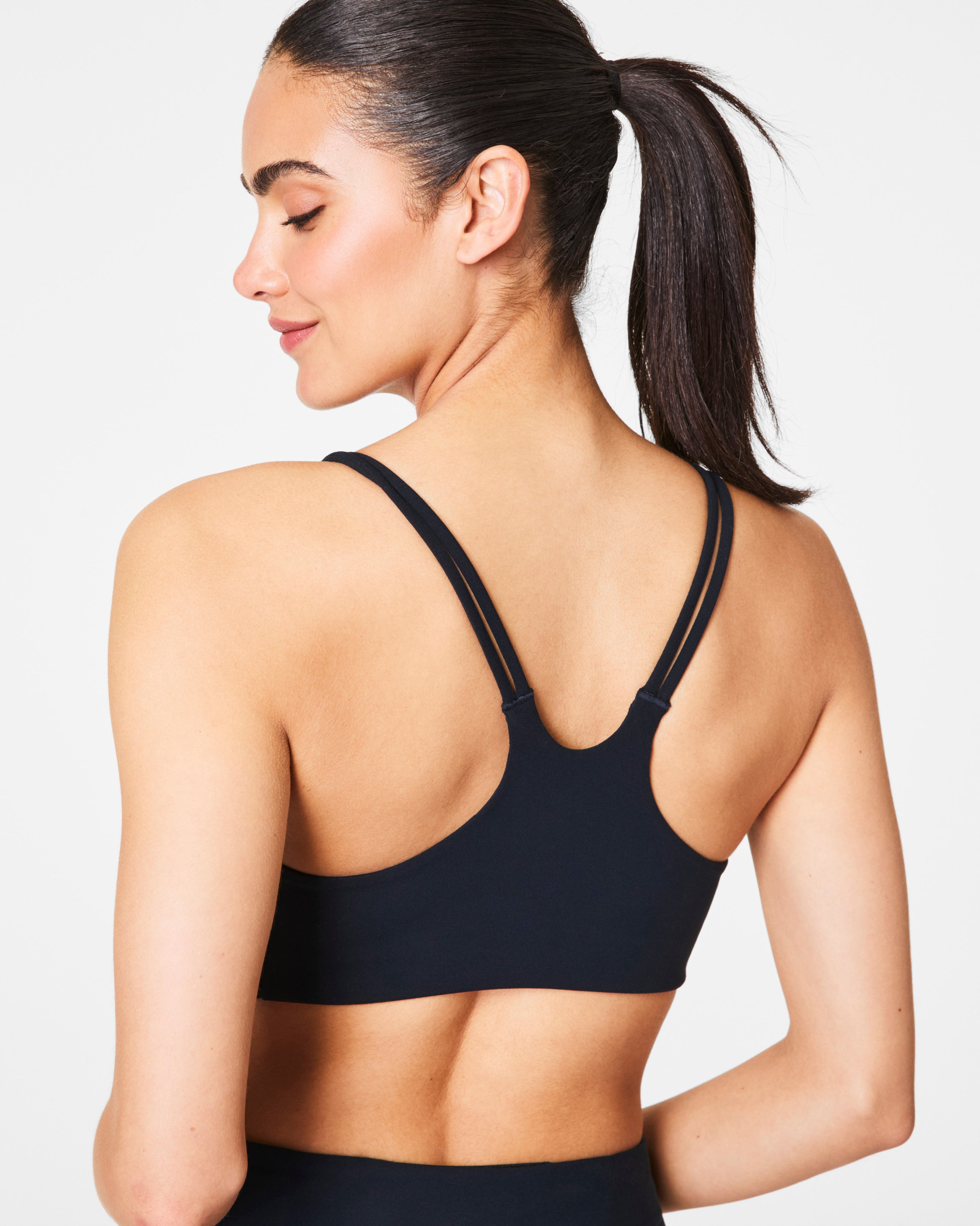SPANXsmooth OnForm Low Impact Sports Bra