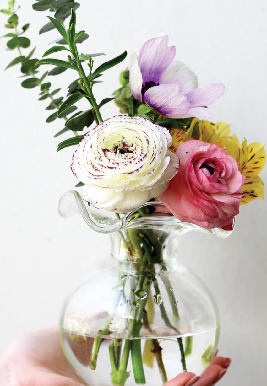 Vietri Hibiscus Glass Clear Fluted Vase