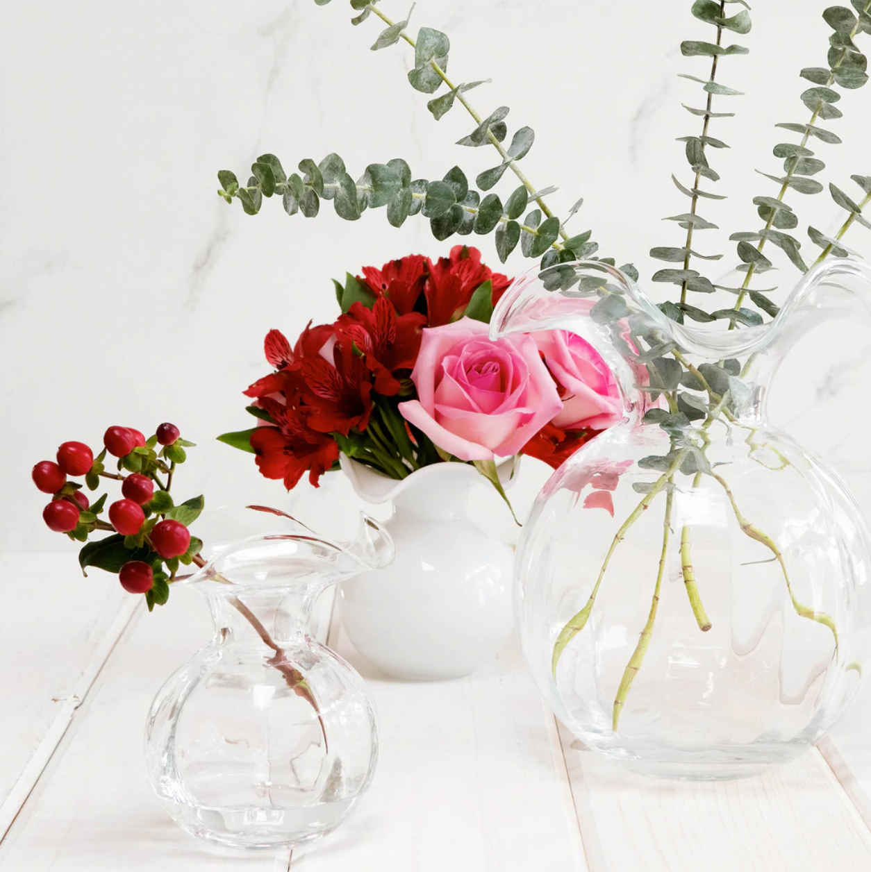Vietri Hibiscus Glass Clear Fluted Vase