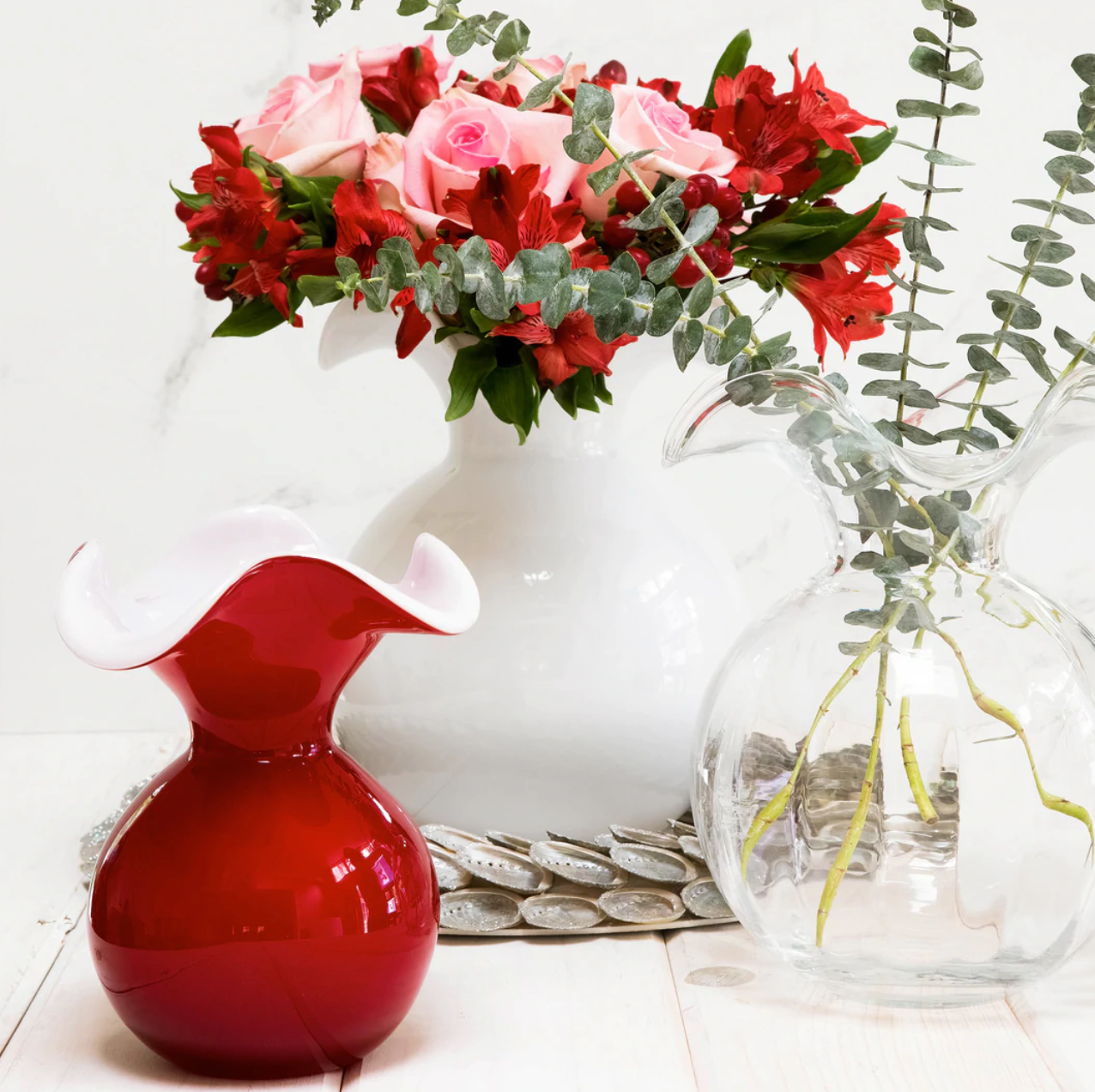 Vietri Hibiscus Glass White Fluted Vase